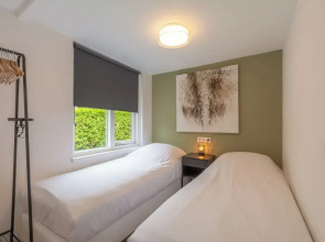 Duinland 50 Holiday Home for 4-people Near Beach