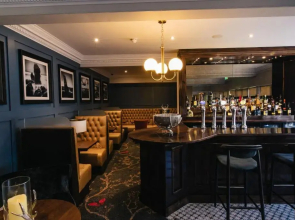 The Seafield Arms Hotel Cullen Self Catering