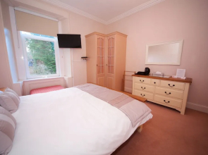 Lochwood House B&B and Self Catering