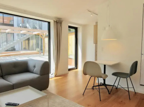 Private 1-bed Townhouse w Terraces