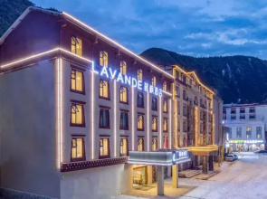 Lavande Hotel (Jiuzhaigou Tourist Center)