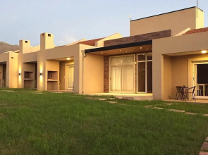 Parque Los Nogales Apart Hotel