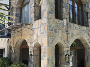 La Rosa Hotel