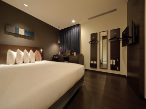 Red Roof Inn & Suites Osaka - Namba/Nippombashi