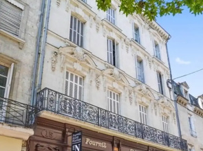 Apartment With 2 Bedrooms in Saumur, With Wonderful City View and Wifi