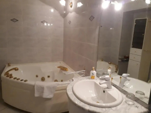 Piac Utcai Apartman 2