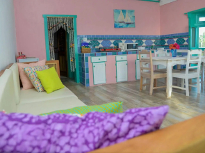 Somewhere West Negril Guest House