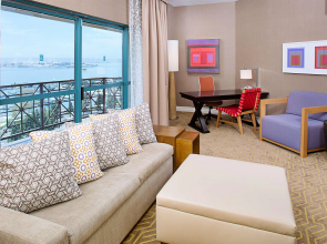 Embassy Suites by Hilton San Diego Bay Downtown