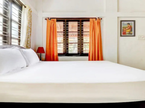 Shirleys Beach Hotel