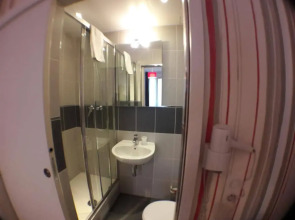 Perfect Hotel & Hostel