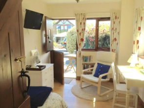 The Tack Room - a Comfy Cabin in North Devon
