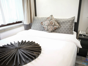 The Legend Platine Suite