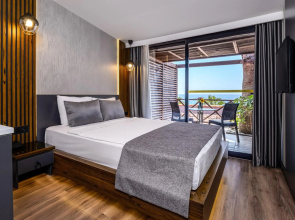 Adora Calma Beach Hotel - Adults Only