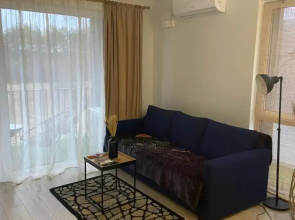 E&K apartamentai su šildomu baseinu kieme
