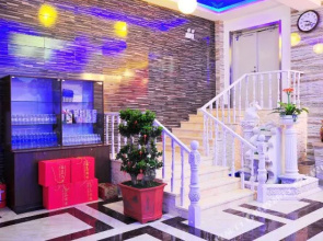 Jilin Sunshine 100 Holiday Hotel (Jiangnan Century Plaza Yishan Road)