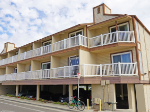 Ocean Surf Inn & Suites