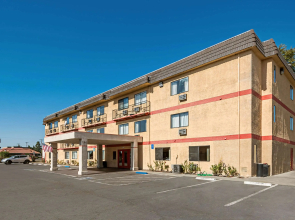 Sutter Inn