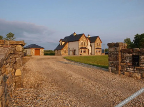 Ballinaboy Lodge Bed and Breakfast
