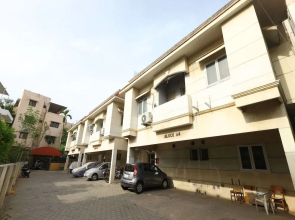 OYO 3417 Green Top Apartment