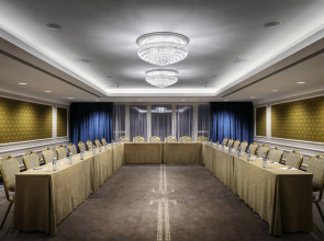 Cosmopolitan Hotel Prague