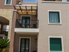Gianna Apartments