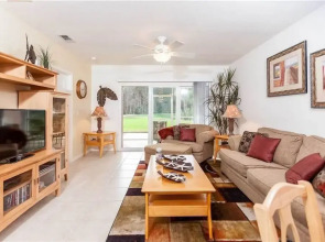 Canopy Walk 1012 - Three Bedroom Condo