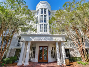 Brilliant Resort Studio By Baytowne Wharf!