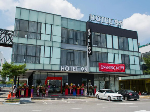 Hotel 99 Sepang Klia