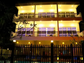 Aura Weligama Bay