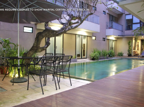 ZEN Rooms Permata Karawaci Syariah