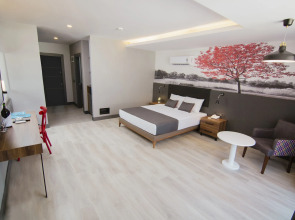 Ramira City Hotel - Adults Only