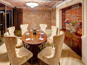 Гостиница «Атлас Делюкс»