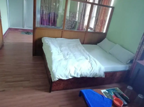 OM Stupa Guest House