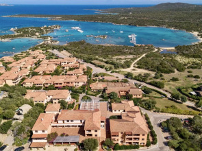 Baia de Bahas Residence