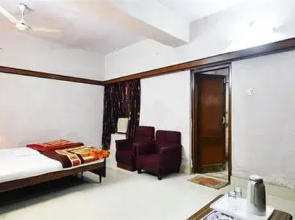 New International Hotel