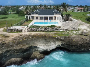 Ocean Mist Villa - by Zenbreak