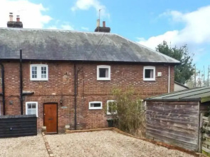 Apsley Cottages