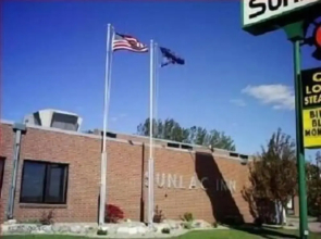 Sunlac Inn