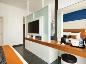 Отель TRYP by Wyndham Dubai