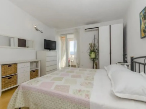 Apartments Zanet