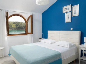 Nice Home in Novigrad With 2 Bedrooms, Wifi and Outdoor Swimming Pool