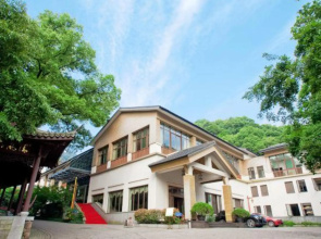 Hupao Mountain Resort