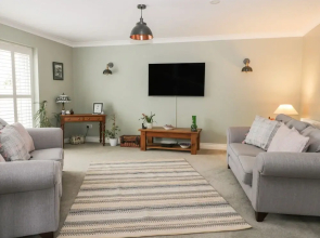 Gabby's Garden Cottage