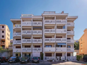 Nice Apartment in Crikvenica With Wifi
