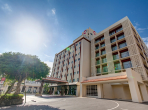 Community & Spa Naha Central Hotel