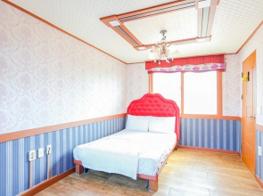 Taean Kkotjibada Sketch Pension