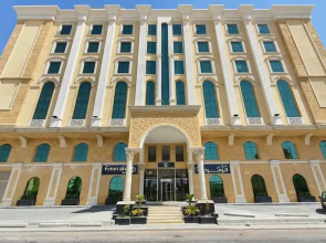 Dancenter Emerald Near Jeddah Corniche
