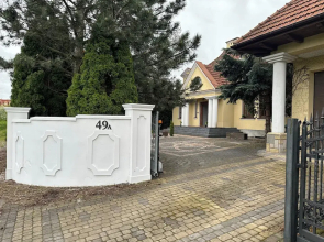 Dako Mansion