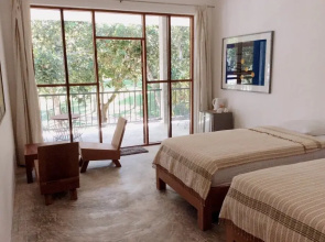 Reun Raem Loogmai Guest House