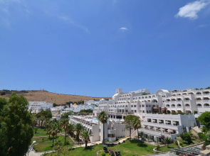 Azka Hotel